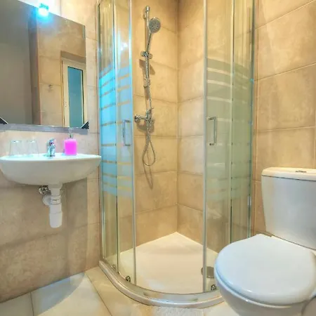 Seafront Bright & Spacious 2 Bedrooms Gogzr-1 Gzira