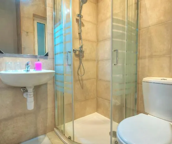 Seafront Bright & Spacious 2 Bedrooms Gogzr-1 Gzira